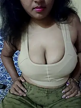 Tridha 2 online show from 04.14.26