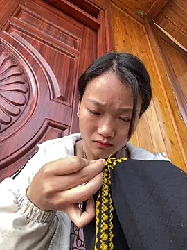 Jolinie online show from 04.04.26