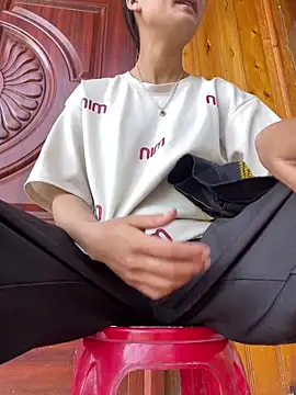 Jolinie online show from 04.08.26