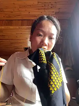 Jolinie online show from 04.17.26