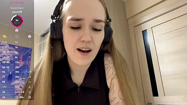 DenitaSpace online show from 04.15.26