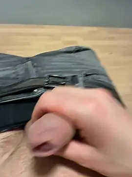 lorenzz122 online show from 04.10.26