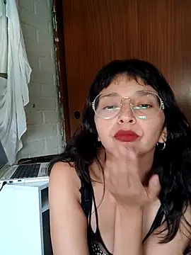 LisaMargo online show from 04.17.26