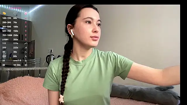 AureaMaggi online show from 04.02.26