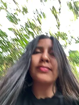 HaileyBiieber online show from 04.06.26