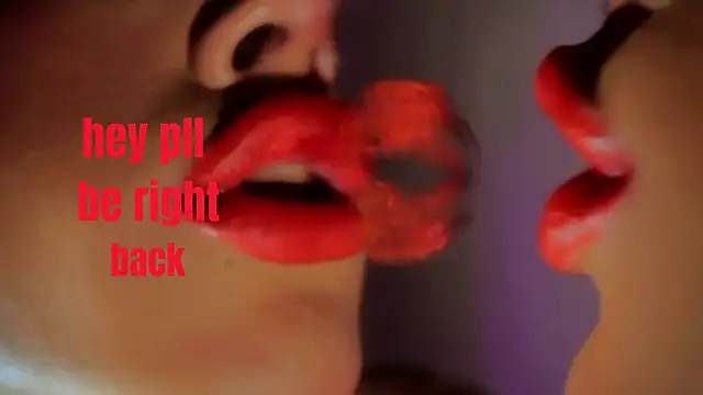 Snapshot of Mia_Culpa chatting on 04.08.26 Mia Culpa online show from 04.08.26