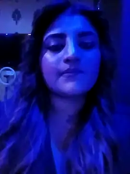 Sanaya Gil online show from 04.03.26