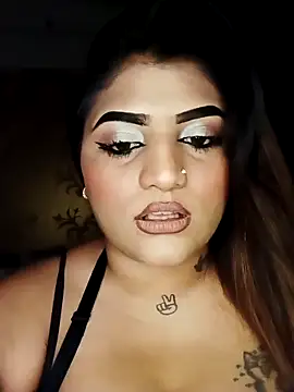 Sanaya Gil online show from 04.16.26