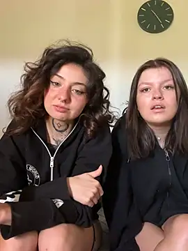 milou xtx online show from 04.08.26