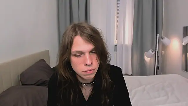 Snapshot of Louis_Hayes chatting on 04.16.26 Louis Hayes online show from 04.16.26