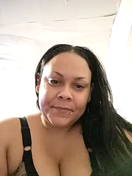 TeeTeeKitching online show from 04.02.26