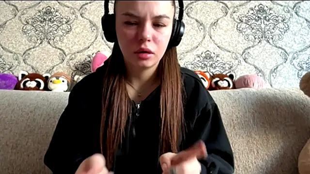 ThedaStrevell online show from 03.24.26