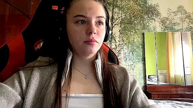 ThedaStrevell online show from 04.01.26