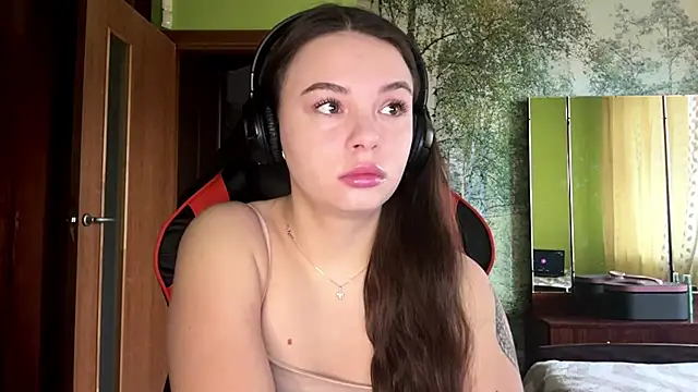 ThedaStrevell online show from 04.16.26