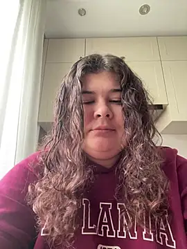 curly elise online show from 04.08.26