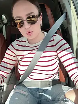 lexy night online show from 04.10.26