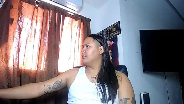 Junaiker roa1 online show from 04.05.26