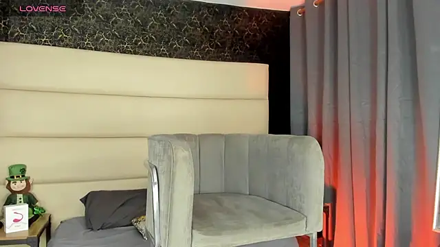 Thomzeus online show from 03.24.26