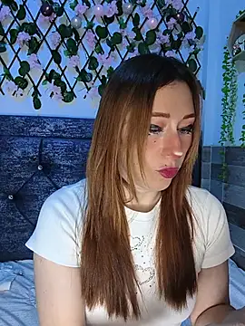 Amber prada online show from 07.23.26