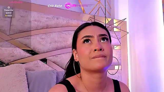 Miia Velvet online show from 04.11.26