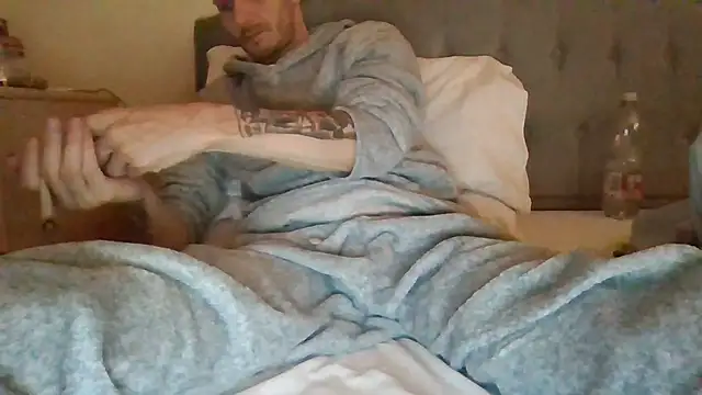 feetlovrr94 online show from 03.26.26