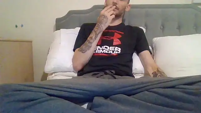 feetlovrr94 online show from 05.20.26