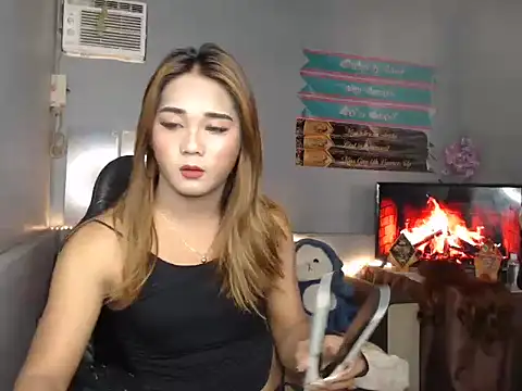 fuckercumm online show from 04.14.26