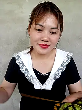 meg 06 online show from 04.06.26