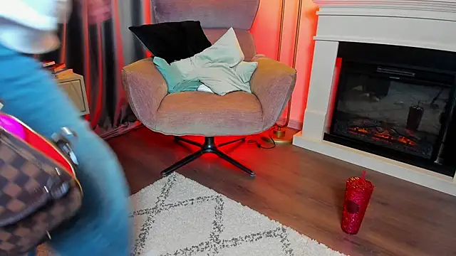 AvalonWest online show from 04.13.26