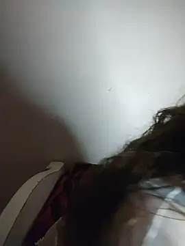 Snapshot of Yasmin_Oh chatting on 06.17.26 Yasmin Oh online show from 06.17.26