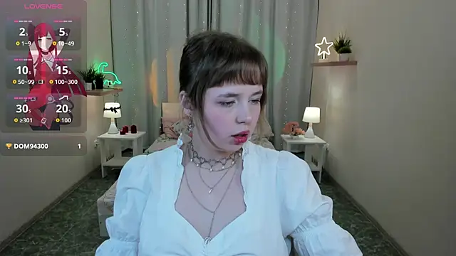 LeonaHicks online show from 04.09.26