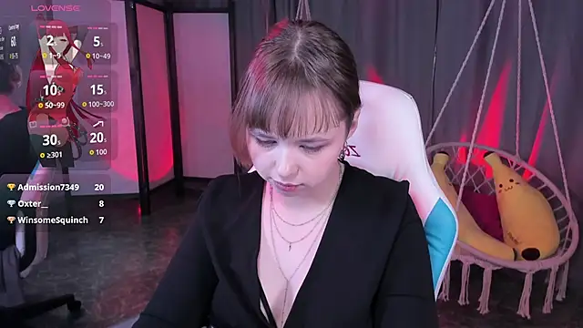 LeonaHicks online show from 04.11.26