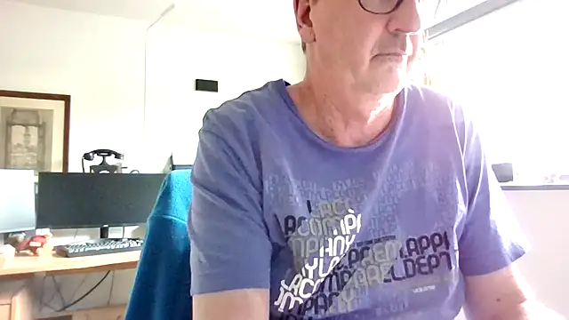 HotLucas66 online show from 04.13.26