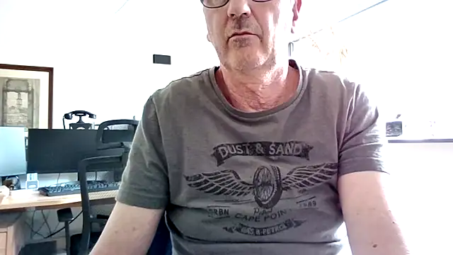 HotLucas66 online show from 04.20.26