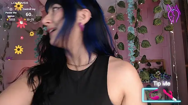 eyes moonn online show from 04.01.26