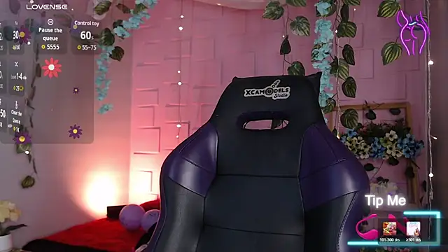 eyes moonn online show from 04.01.26