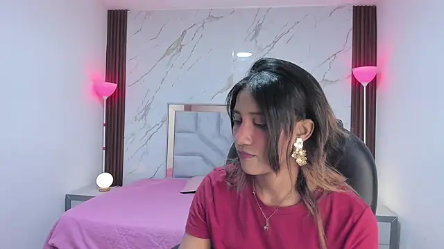 EsperanzaMora online show from 04.17.26