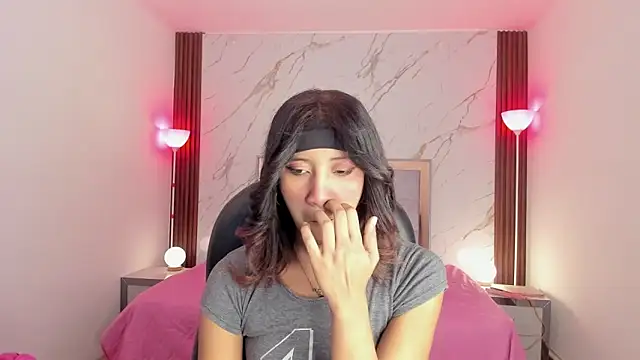 EsperanzaMora online show from 05.15.26