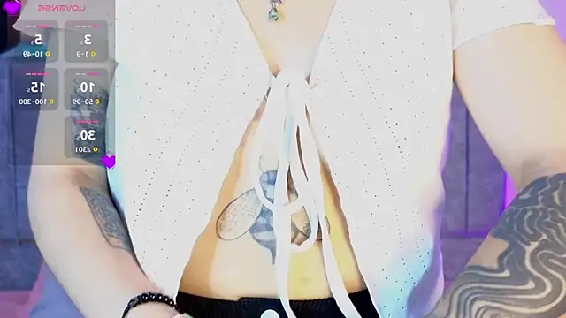 Luna Blooms online show from 04.13.26