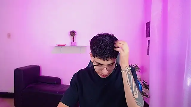 maax 18 online show from 04.13.26