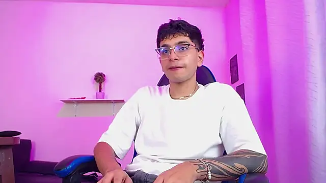 maax 18 online show from 04.15.26