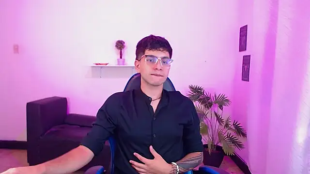 maax 18 online show from 04.16.26