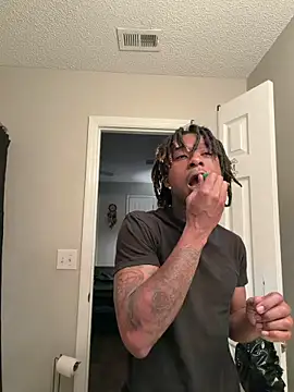 Thirdlegsuave online show from 04.08.26