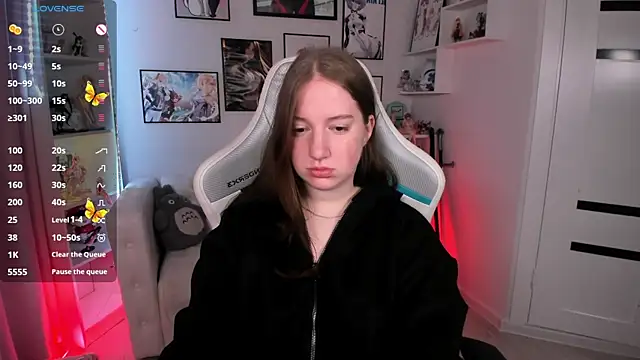 Elisabeth Binder online show from 07.02.26