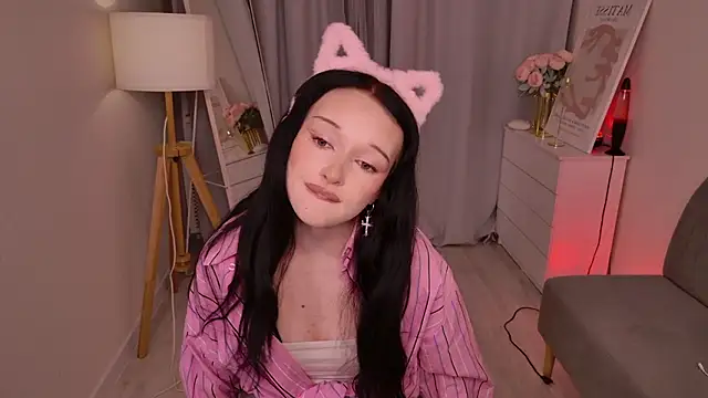 Flora Ray online show from 03.26.26