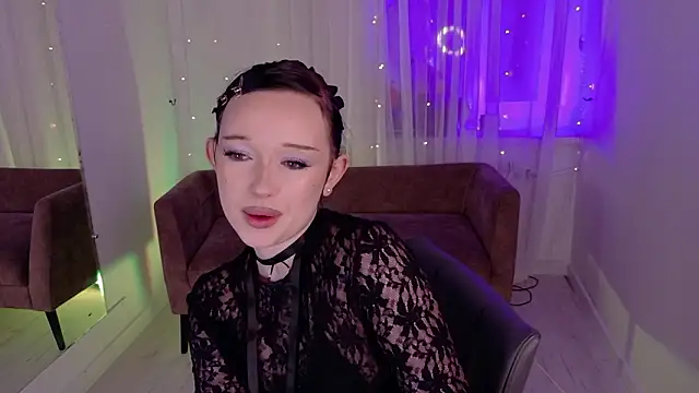 Flora Ray online show from 03.27.26