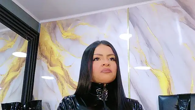 LindaFrancoo online show from 07.10.26