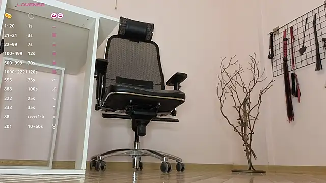 Ledi Tii online show from 04.09.26