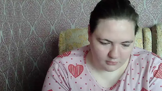 Snapshot of ElviraOreilllyX chatting on 05.26.26 ElviraOreilllyX online show from 05.26.26