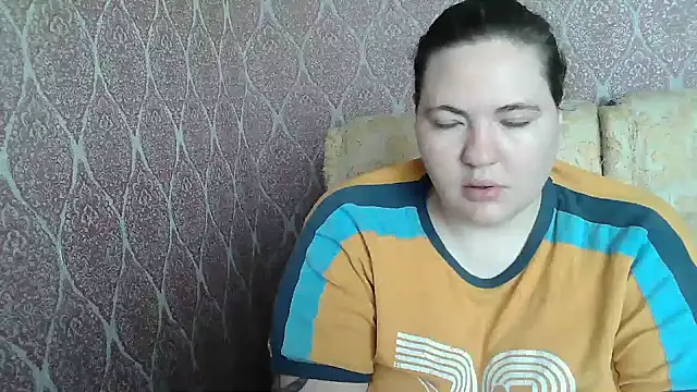 Snapshot of ElviraOreilllyX chatting on 05.28.26 ElviraOreilllyX online show from 05.28.26